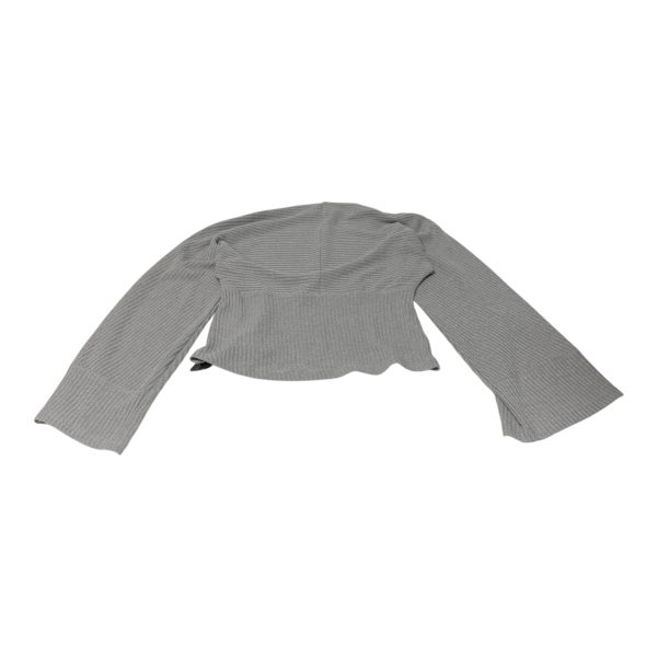 Top Long Sleeve By Listicle In Grey, Size: M Fashion