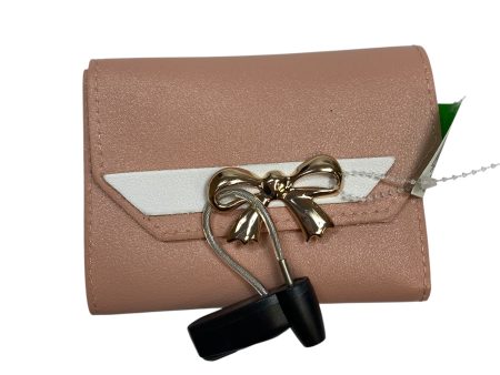 Wallet By Cmf, Size: Small Supply