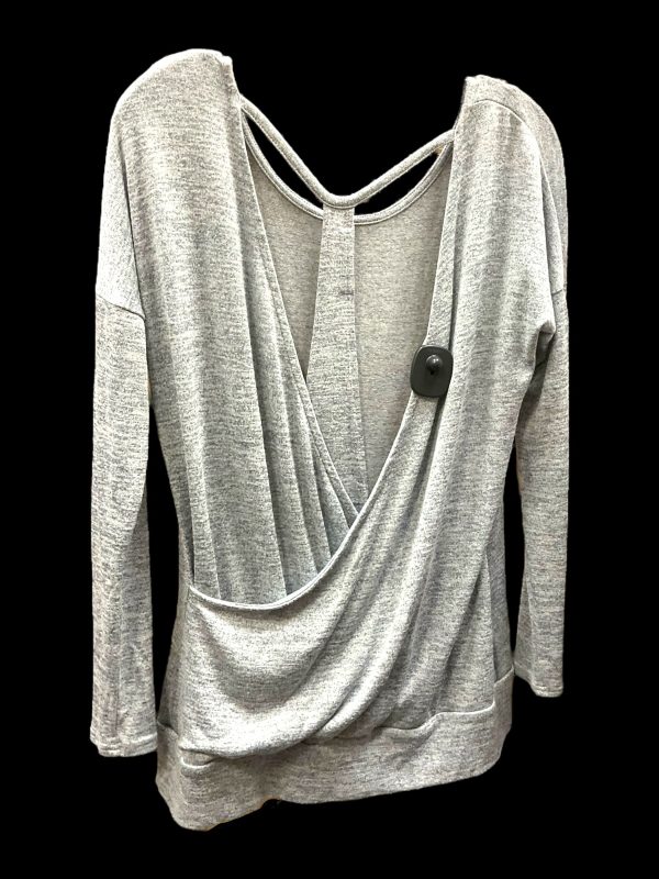 Top Long Sleeve By Athleta In Grey, Size: S Hot on Sale