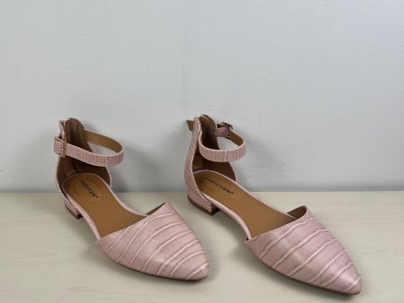 Shoes Flats By Comfortview In Pink, Size: 7.5 For Cheap